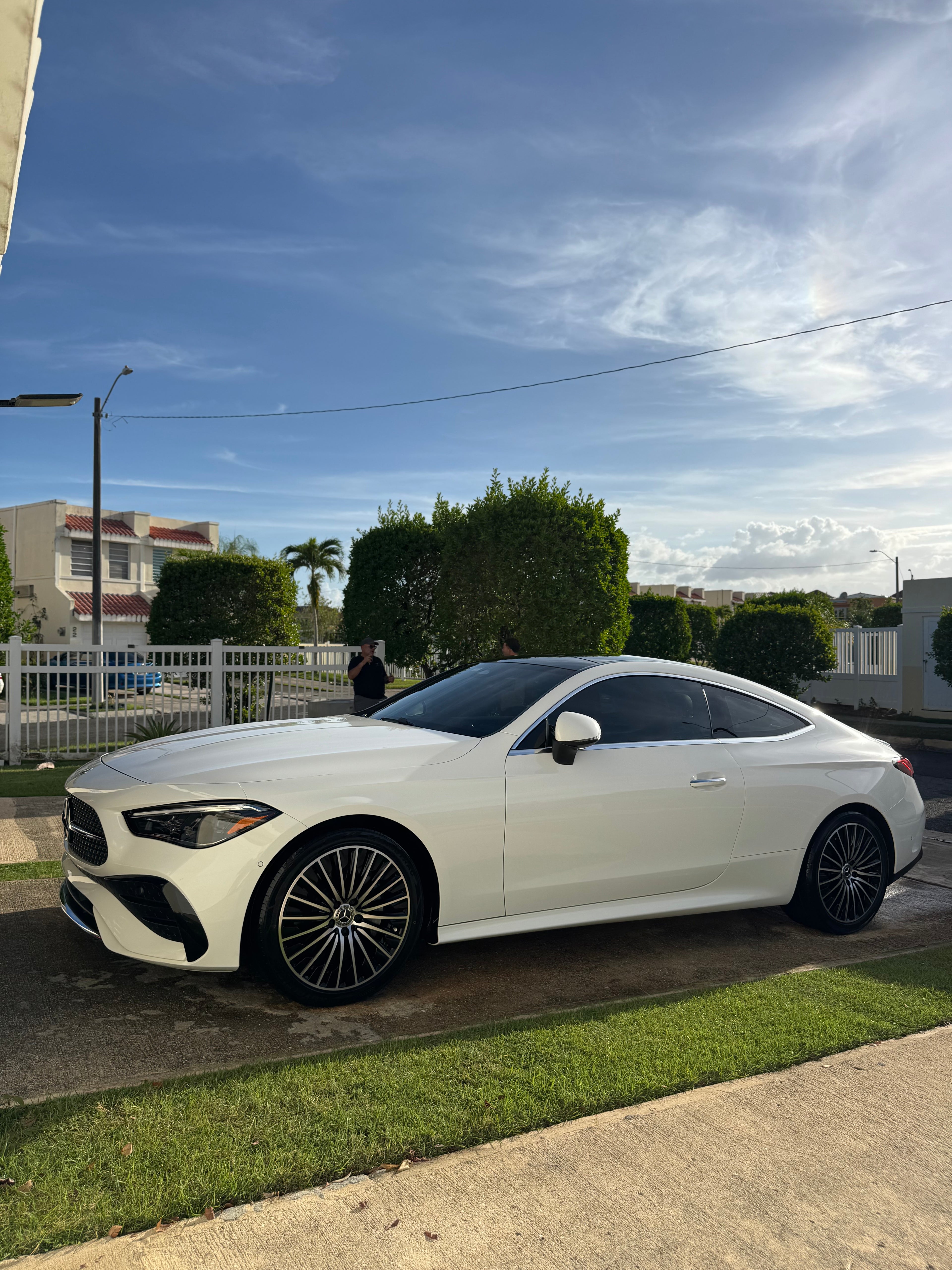 FULL EXTERIOR DETAIL